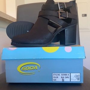Soda Brand Scribe-S booties. Brand new, never worn